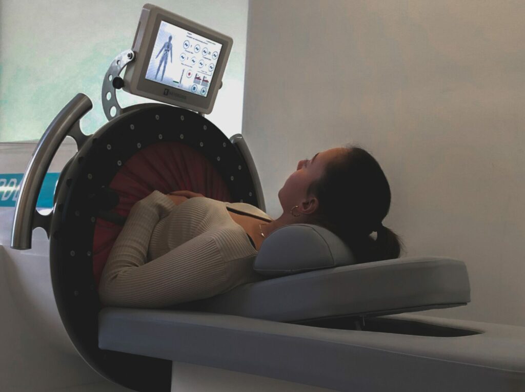 Kaeltekammer-Muenchen-Lymphdrainage-MCRC-Race-Center--scaled Multi-Cryo-Health-System